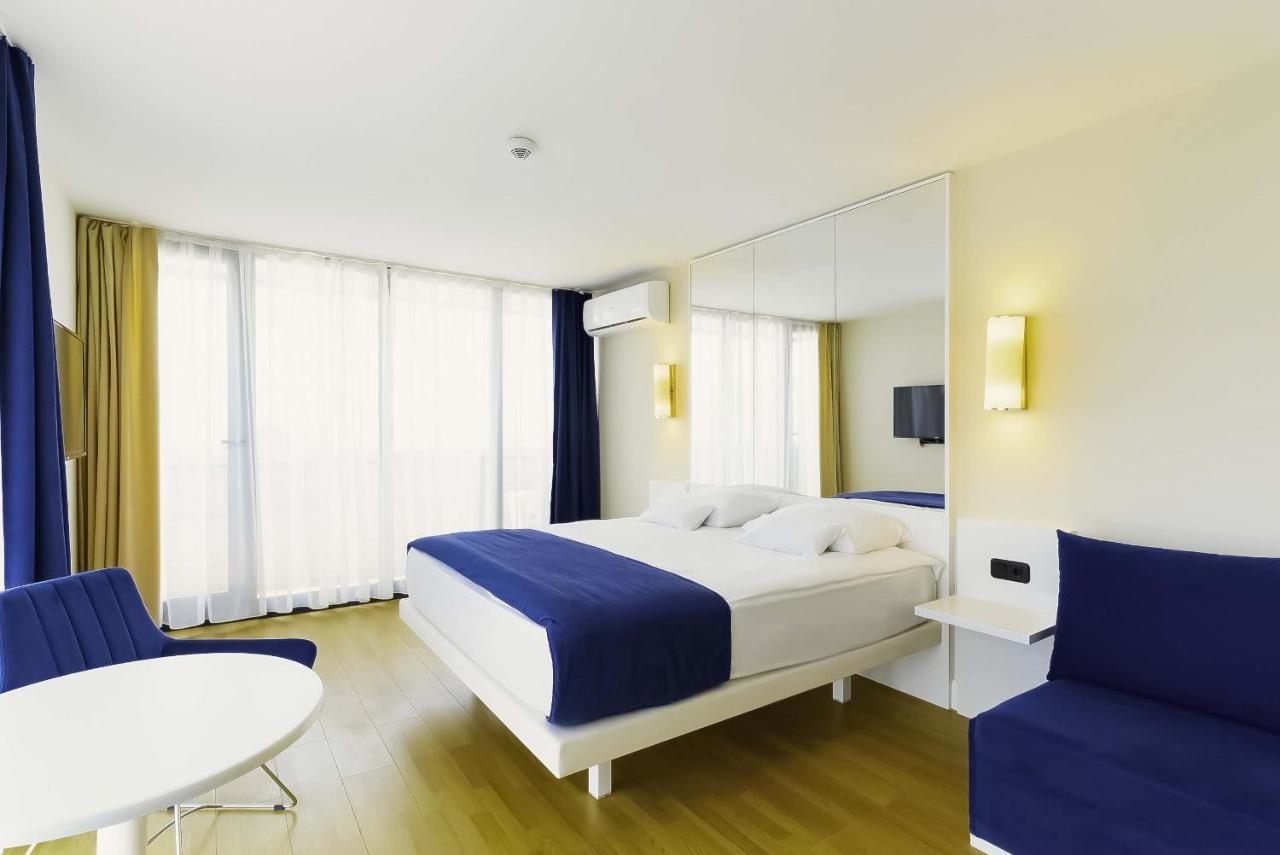 Elegance Sea View Aparthotel In Orbi City باتومي المظهر الخارجي الصورة